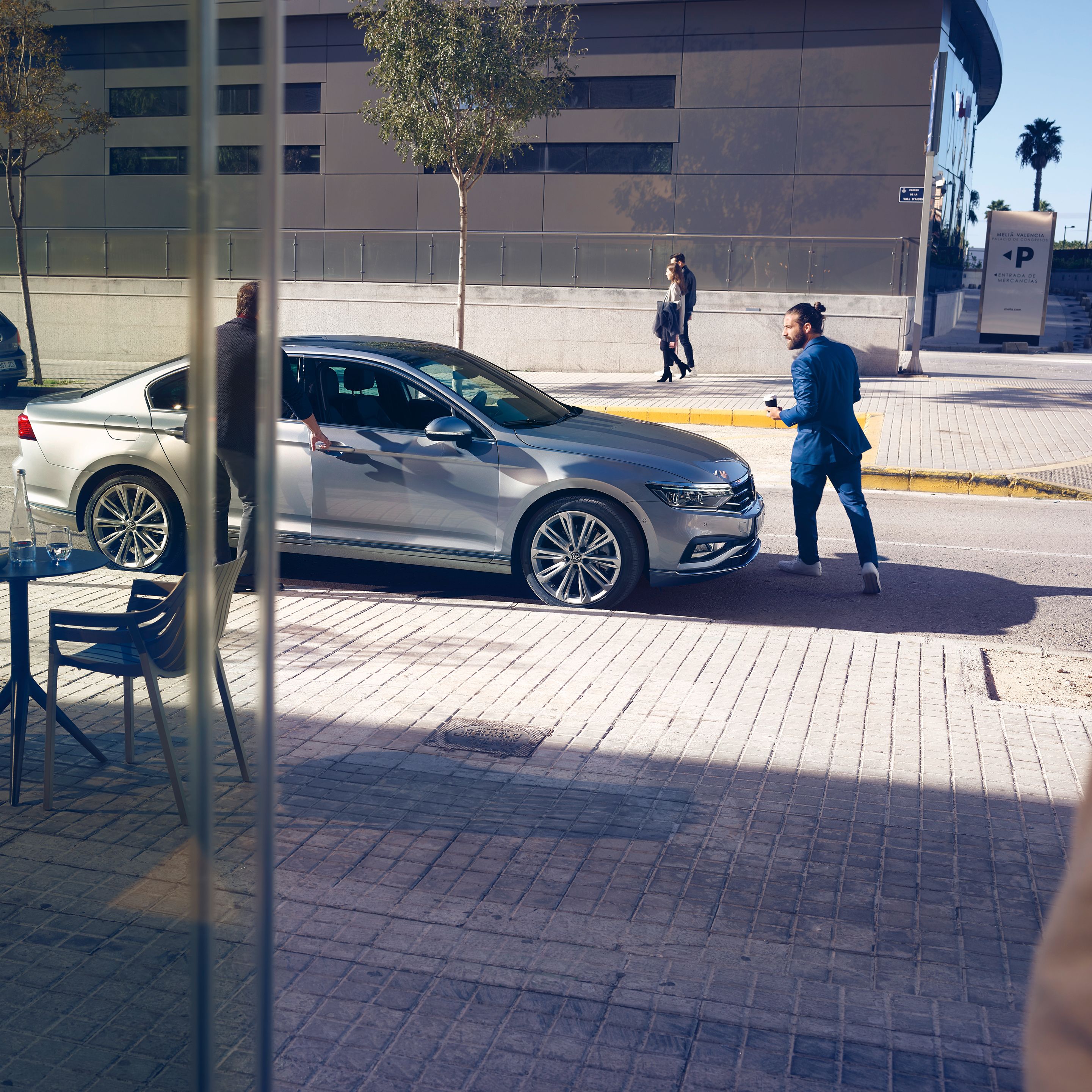 vw volkswagen passat blau familie